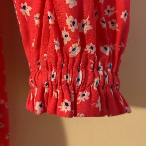 Floral blouse - Picture 3 of 4